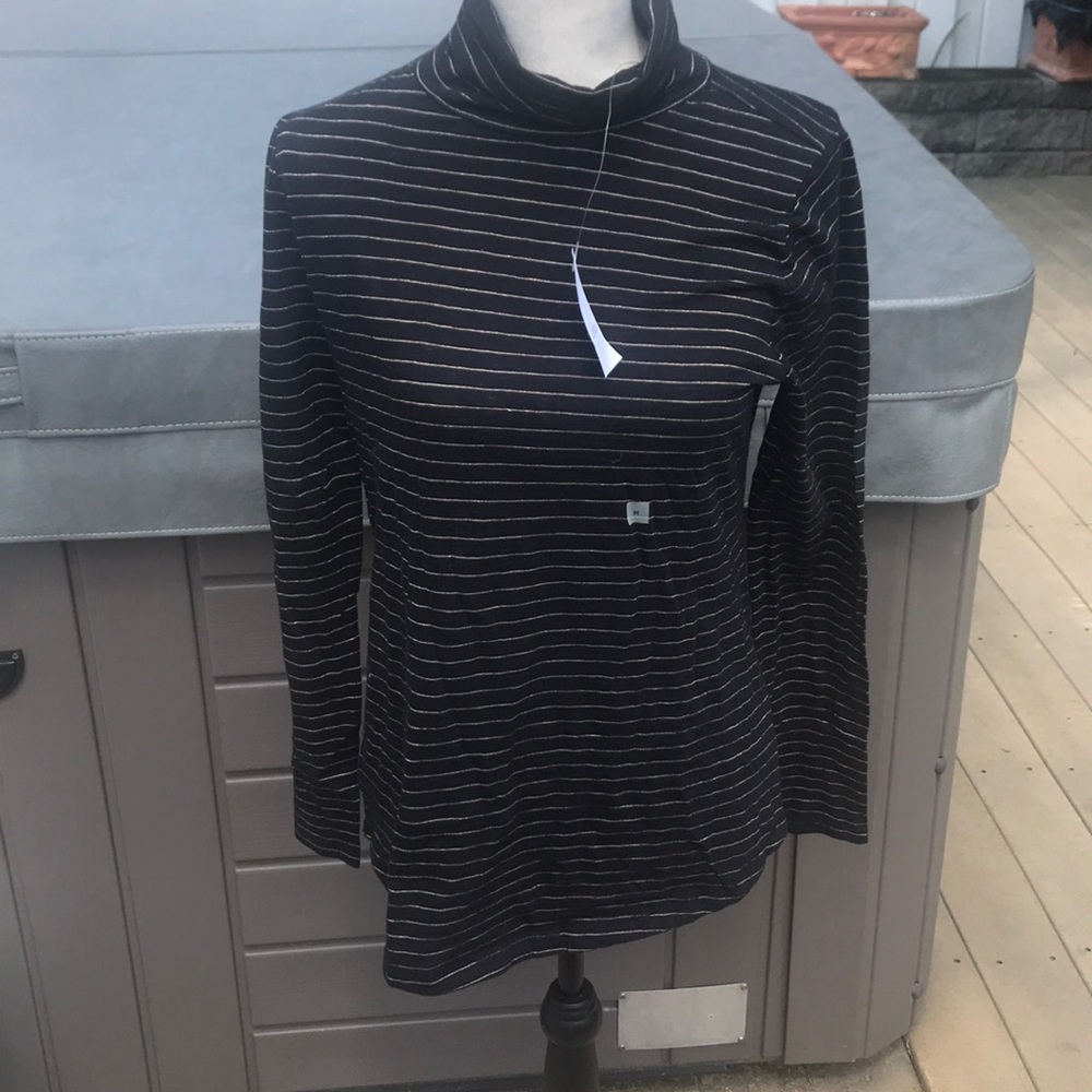 Loft vintage soft black and gold top new